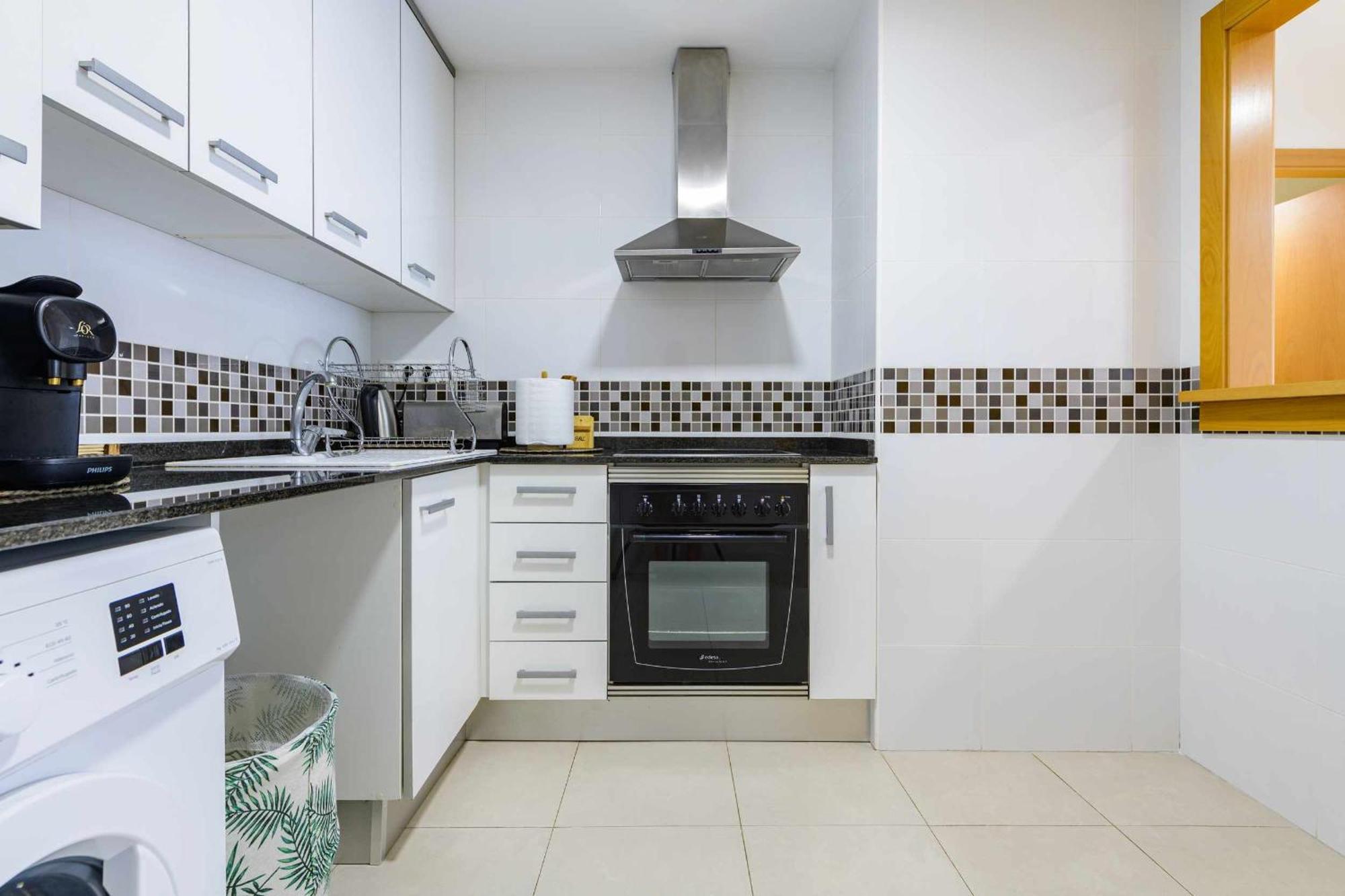 בוריאנה Apart Port Arenal Con Terraza Y Piscina מראה חיצוני תמונה